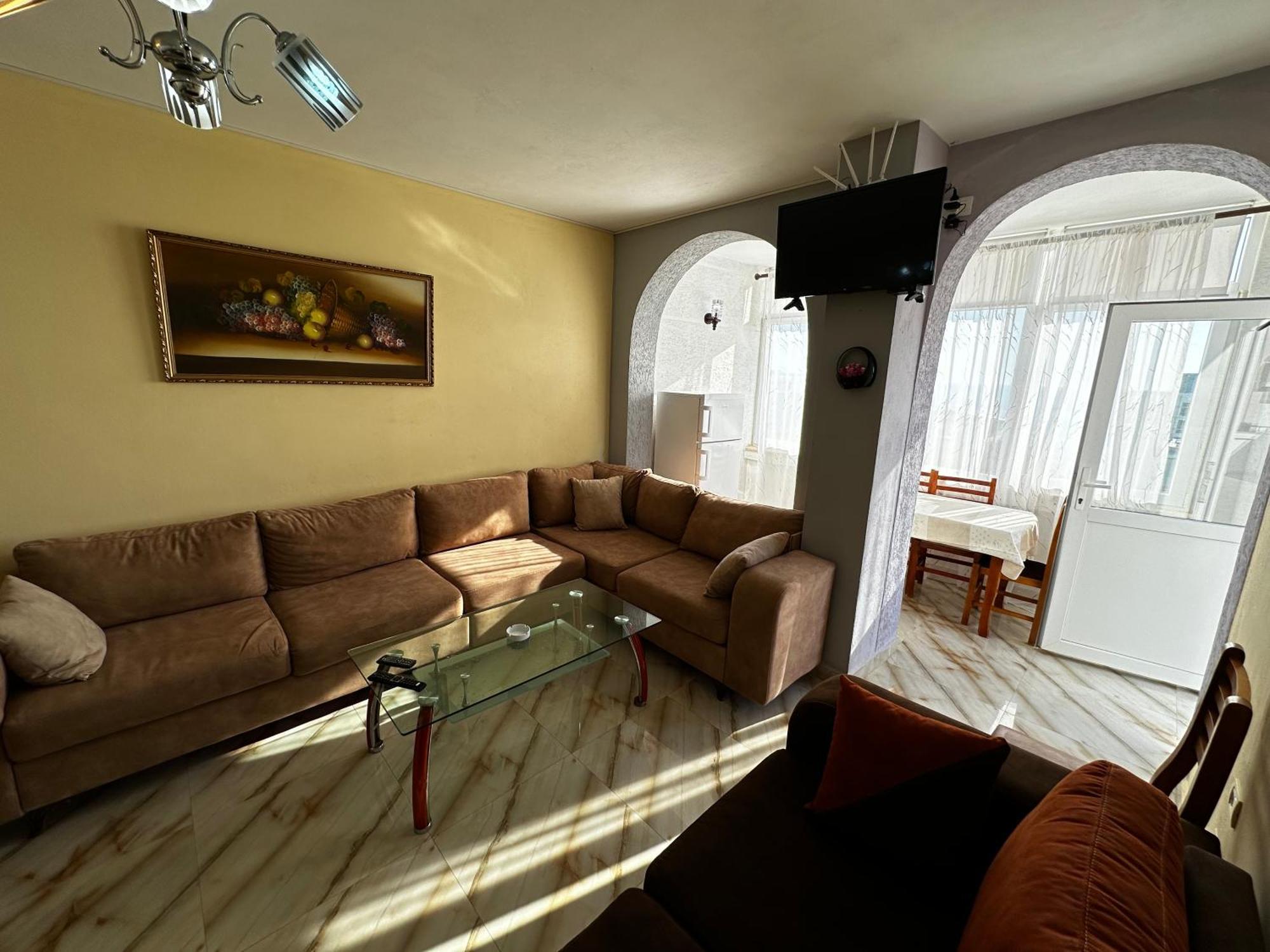 Romance Holiday Garden Inn Durrës Extérieur photo