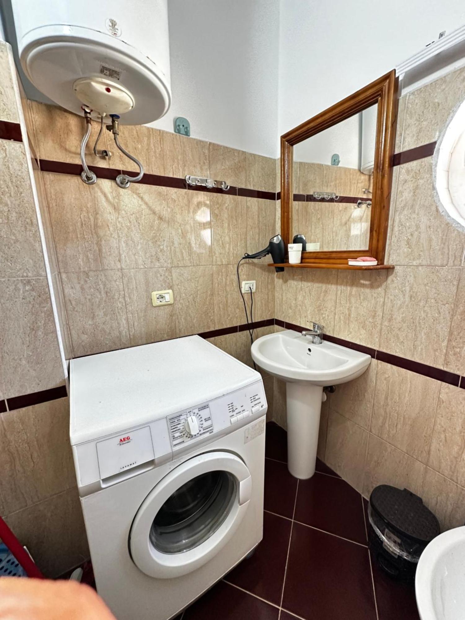 Romance Holiday Garden Inn Durrës Extérieur photo