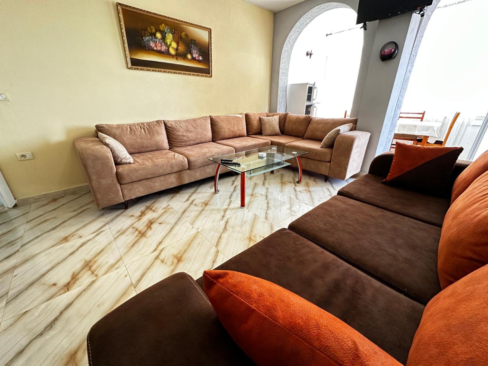 Romance Holiday Garden Inn Durrës Extérieur photo