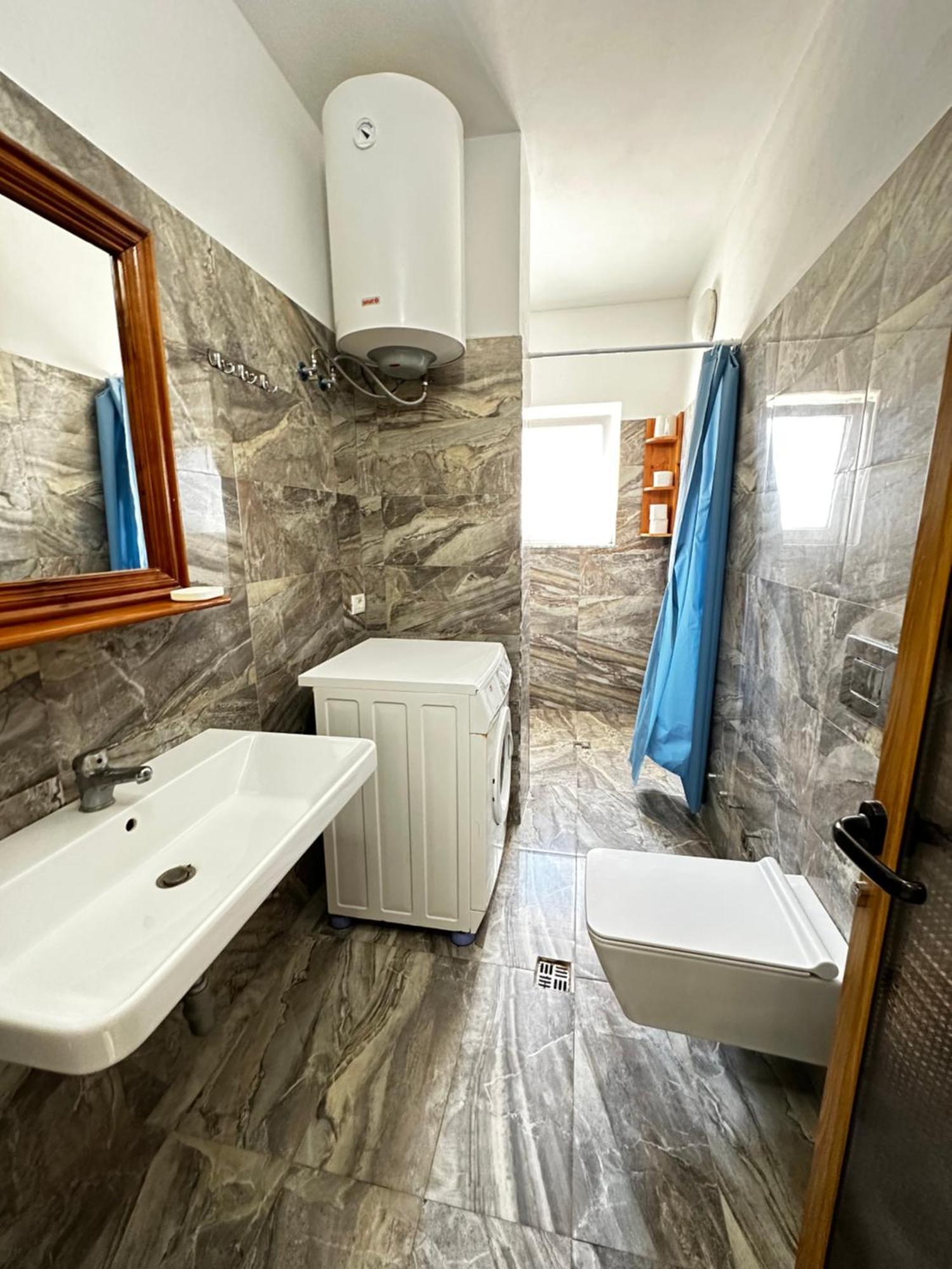 Romance Holiday Garden Inn Durrës Extérieur photo